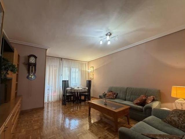 Piso en venta en Azpilagaña, Iruñerria