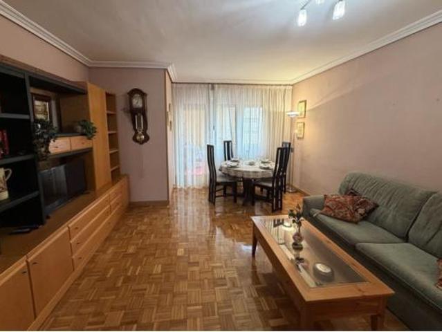 Piso en venta en Azpilagaña, Iruñerria