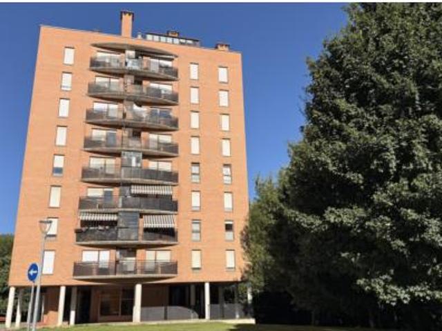 Piso en venta en Sanduzelai / San Jorge, Iruñerria