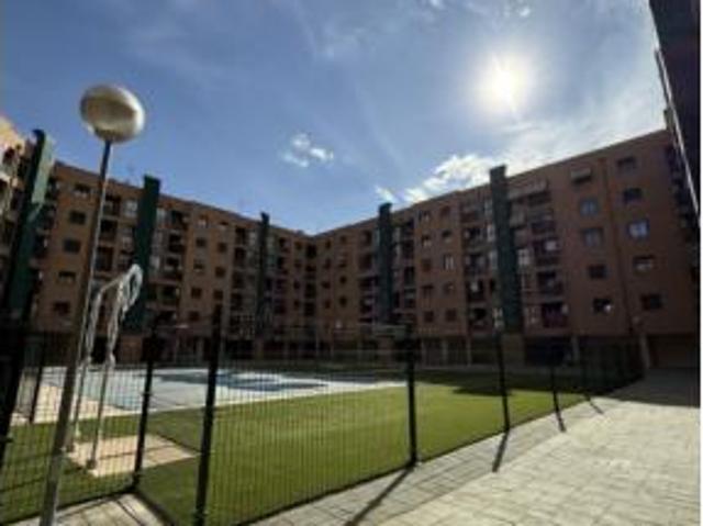 Piso en venta en Parla, La Laguna