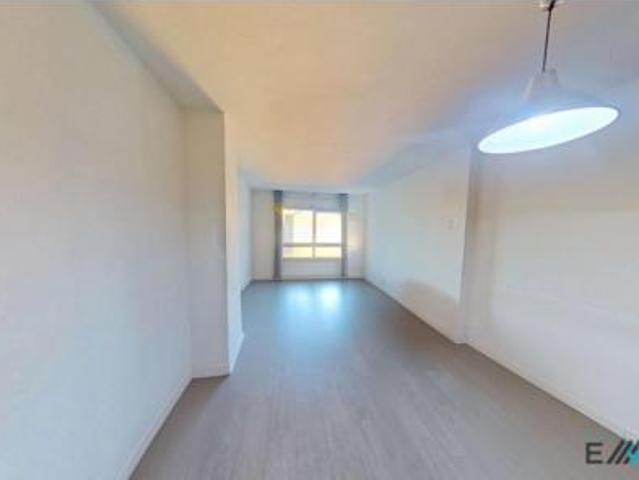 Piso en venta en Parla Este, Parla