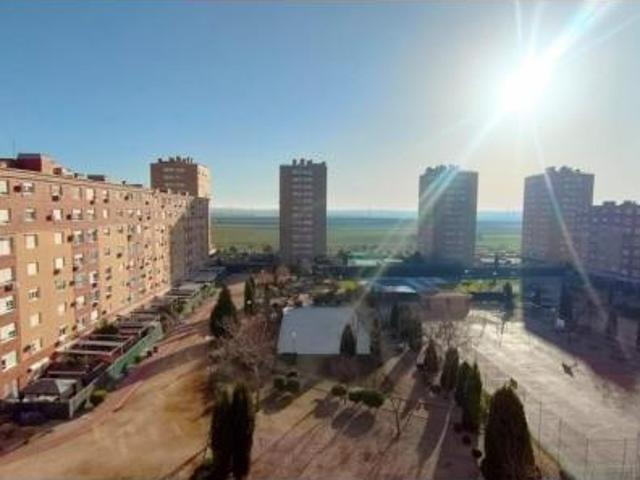 Piso en venta en Parla, Las Américas
