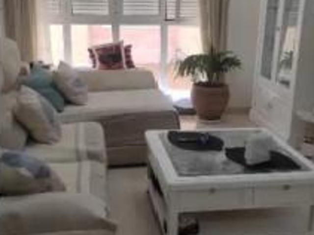 Piso en venta en La Nueva Fraternidad, Elda