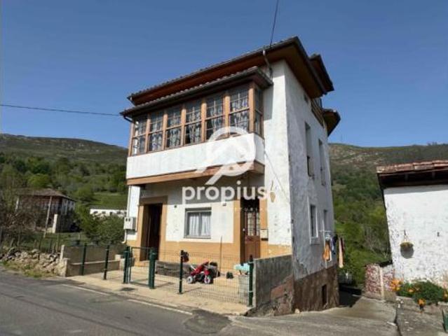 Piso en venta en Piloña, Asturias