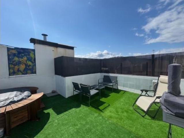 Piso en venta en Pineda De Mar, Poblenou