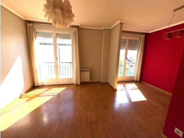 Piso en venta en Flores del Sil, El Bierzo