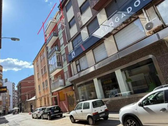 Piso en venta en Flores del Sil, El Bierzo
