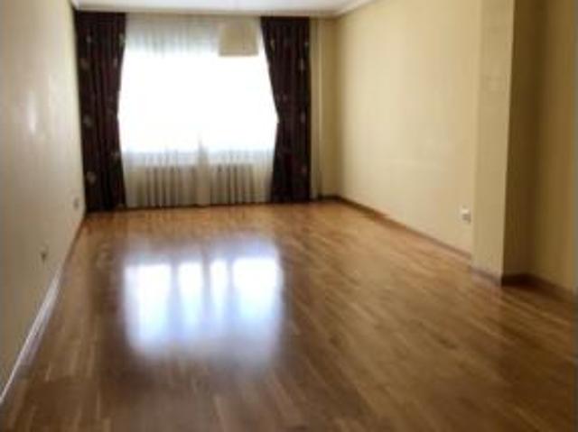 Piso en venta en Flores del Sil, El Bierzo