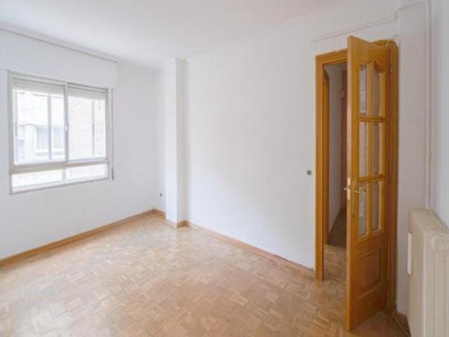Piso en venta en Flores del Sil, El Bierzo