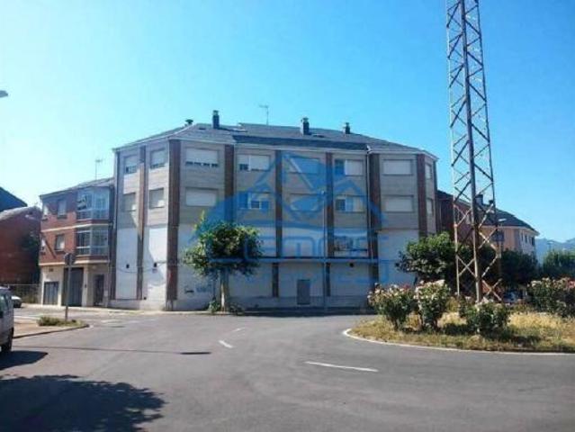 Piso en venta en Cuatrovientos, El Bierzo