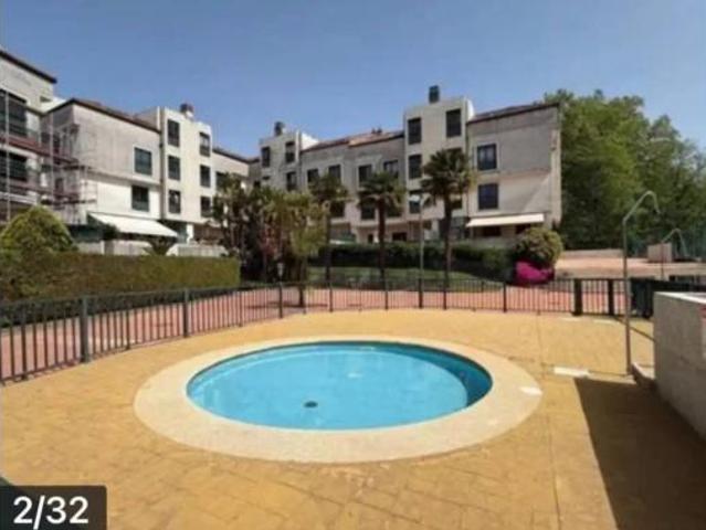 Piso en venta en A Virxe do Camiño, Pontevedra