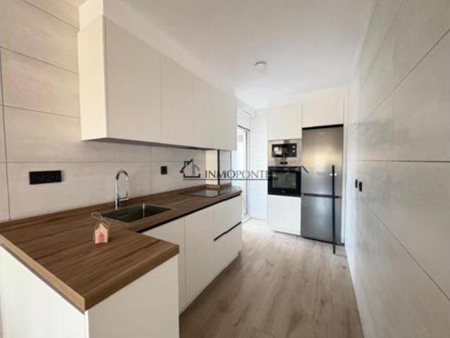 Piso en venta en Mourente, Pontevedra