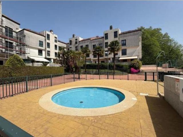 Piso en venta en A Virxe do Camiño, Pontevedra