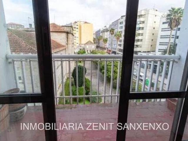 Piso en venta en Salcedo, Pontevedra