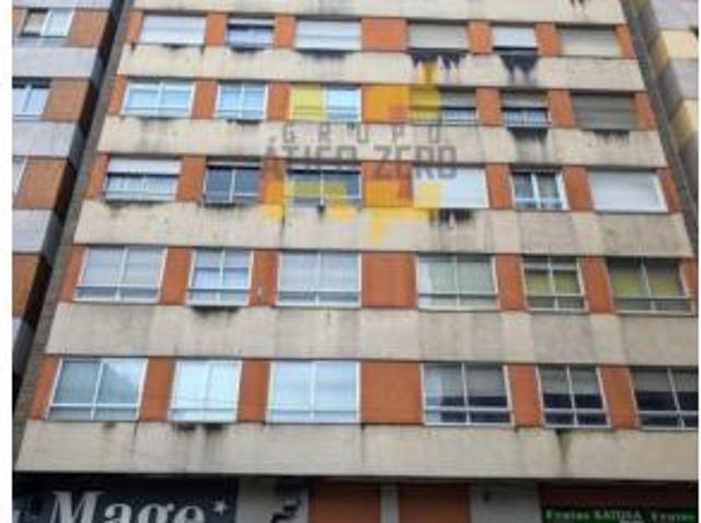 Piso en venta en Deza, Pontevedra