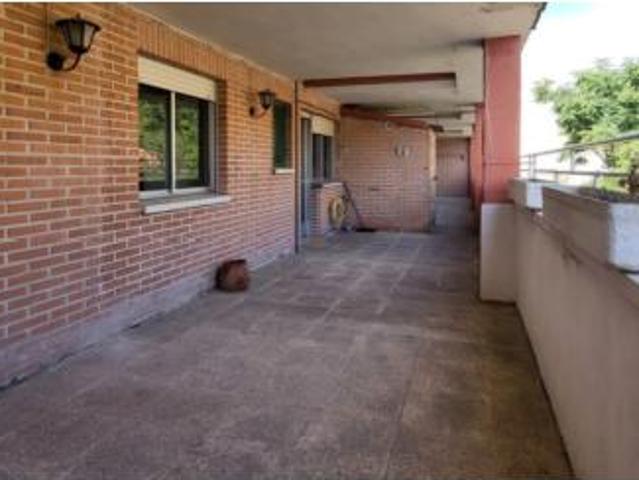 Piso en venta en Arrabal de Portillo, Portillo