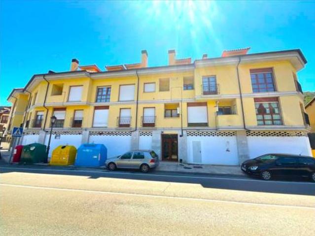 Piso en venta en Potes, Cantabria