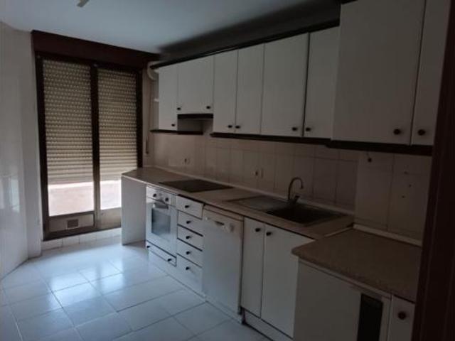 Piso en venta en Pradoluengo, Castilla y León