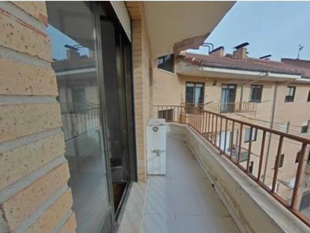 Piso en venta en Pradoluengo, Castilla y León