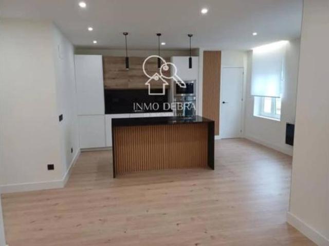 Piso en venta en Praúa, Pravia