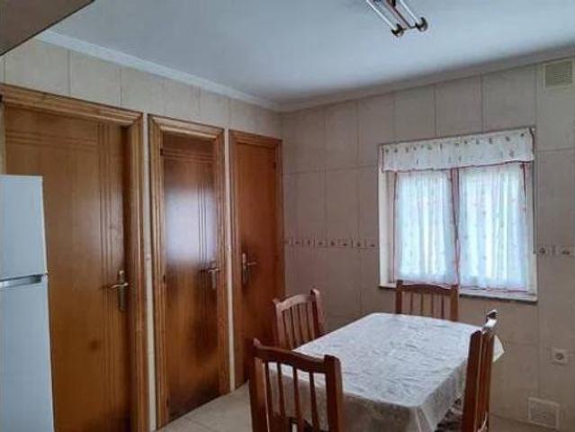 Piso en venta en Agones, Pravia