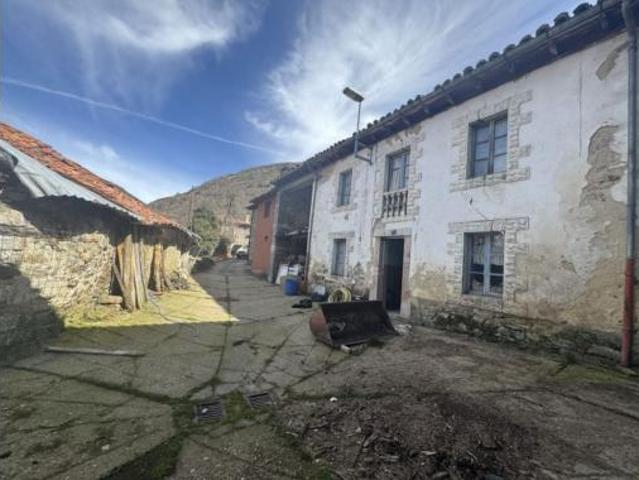 Piso en venta en Puebla De Lillo, Castilla y León