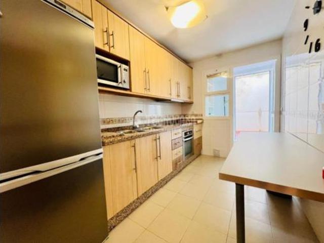 Piso en venta en Puente Genil, Andalucía