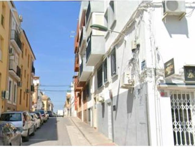 Piso en venta en Puente Genil, Andalucía