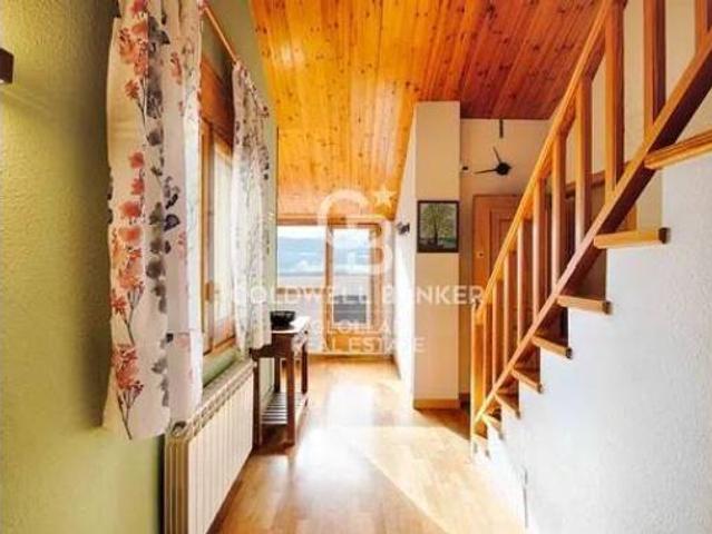 Piso en venta en Age, Cerdanya