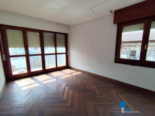 Piso en venta en Ramales De La Victoria, Cantabria