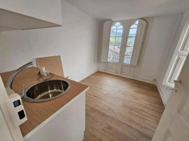 Piso en venta en Figueirido, Ribadavia