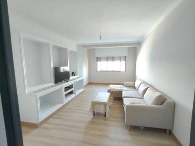 Piso en venta en Ribeira, A Barbanza