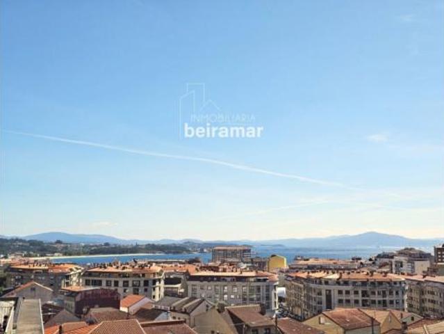 Piso en venta en Ribeira, A Barbanza