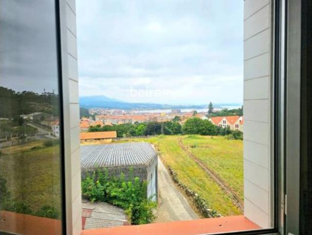 Piso en venta en Ribeira, A Barbanza