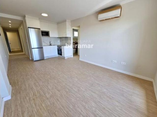 Piso en venta en Ribeira, A Barbanza