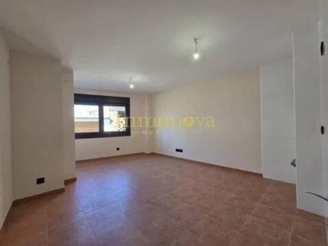 Piso en venta en Ribeira, A Barbanza