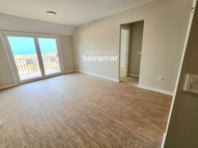 Piso en venta en Ribeira, A Barbanza