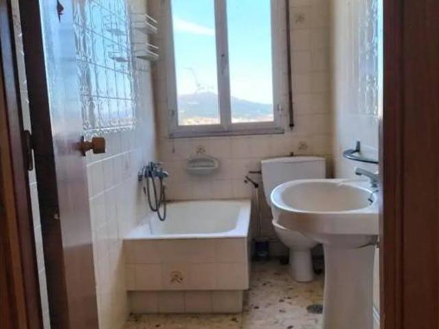 Piso en venta en Ribeira, A Barbanza