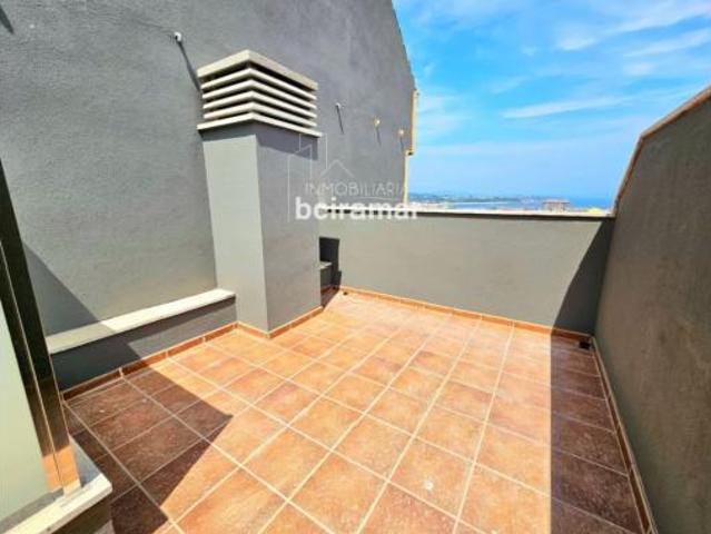 Piso en venta en Ribeira, A Barbanza