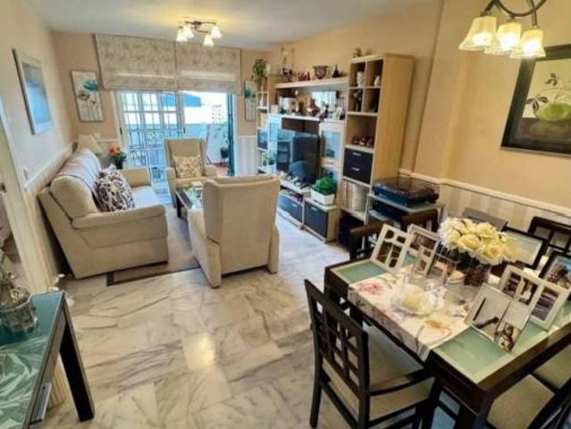 Piso en venta en La Cala del Moral, La Axarquía