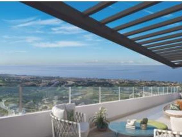 Piso en venta en La Cala del Moral, La Axarquía