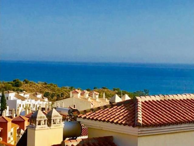 Piso en venta en Benagalbón, La Axarquía