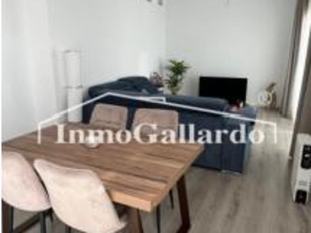 Piso en venta en Intelhorce, Málaga