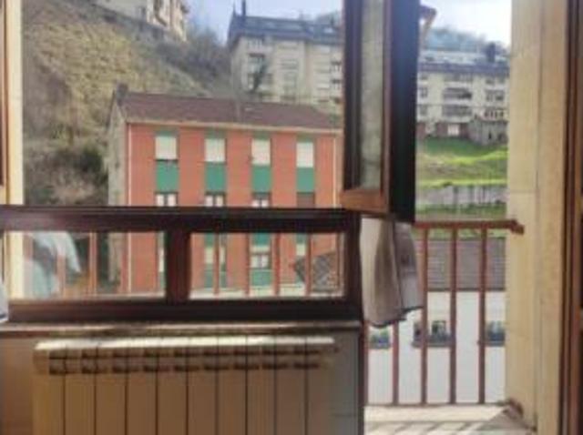 Piso en venta en Riosa, Asturias