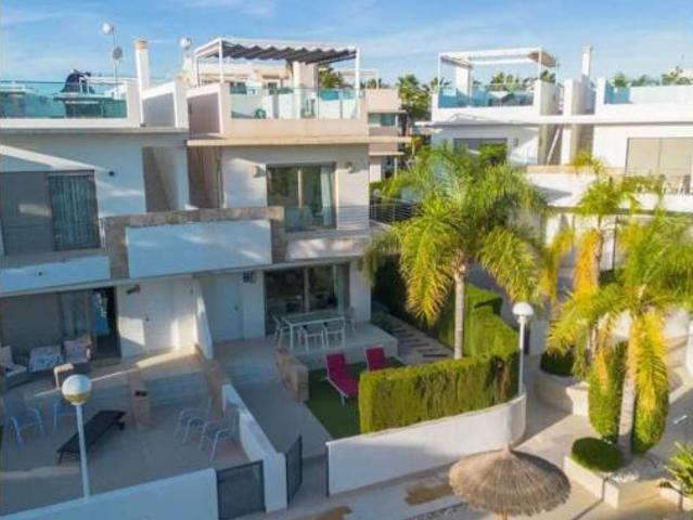 Piso en venta en Urbanización Doña Pepa, Rojales