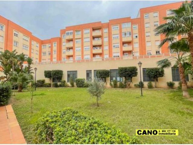 Piso en venta en Roquetas De Mar, Andalucía