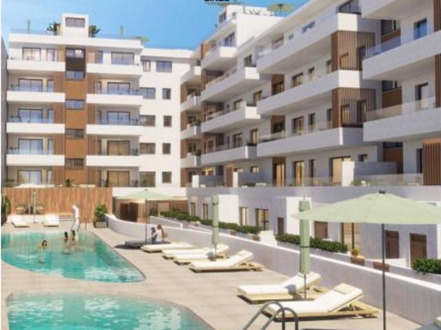 Piso en venta en Roquetas De Mar, Andalucía