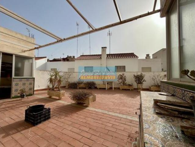 Piso en venta en Llanos de Vícar, Vícar