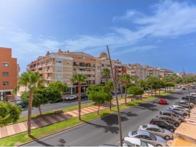 Piso en venta en Roquetas De Mar, Andalucía