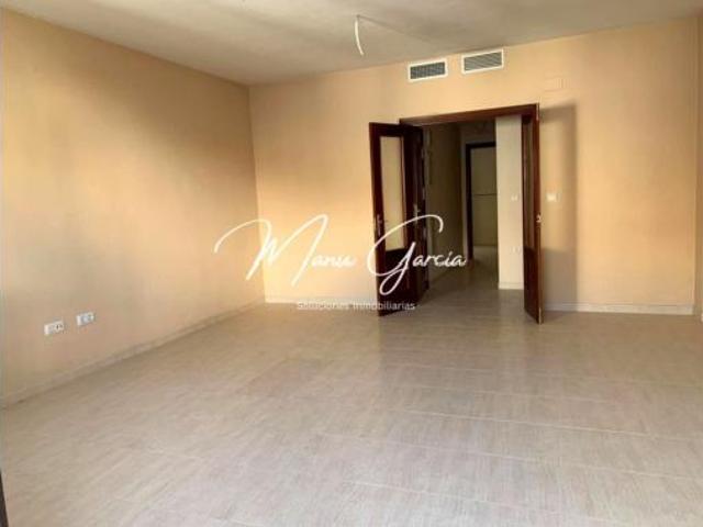 Piso en venta en Rute, Andalucía